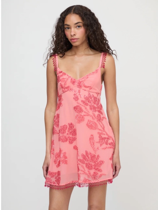 Hill House Dresses & Skirts - Hill House Home The Trix Dress Coral Georgette with Sequins Size XXL